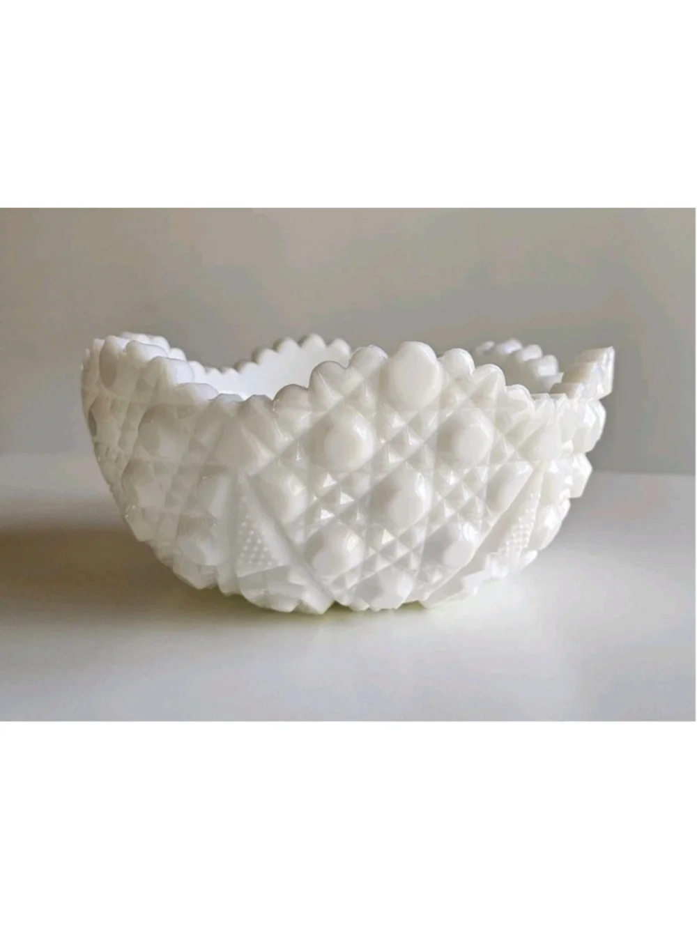 Vintage McKee Milk Glass Bowl Toltec Star & Cane Pattern 8" Mid-Century Decor - Picture 7 of 16
